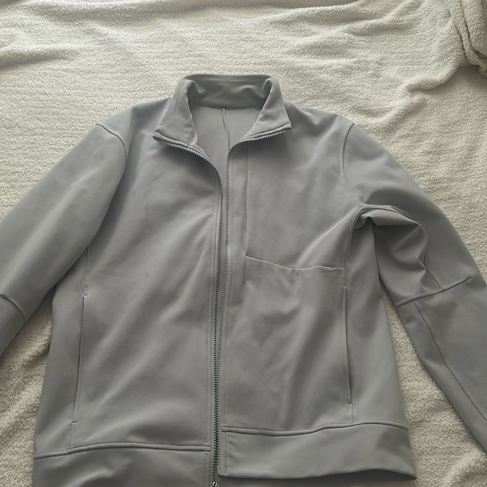 Men’s Lululemon lightweight Jacket